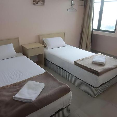 Oyo 89717 Budget Star Hotel Kuala Lumpur Extérieur photo